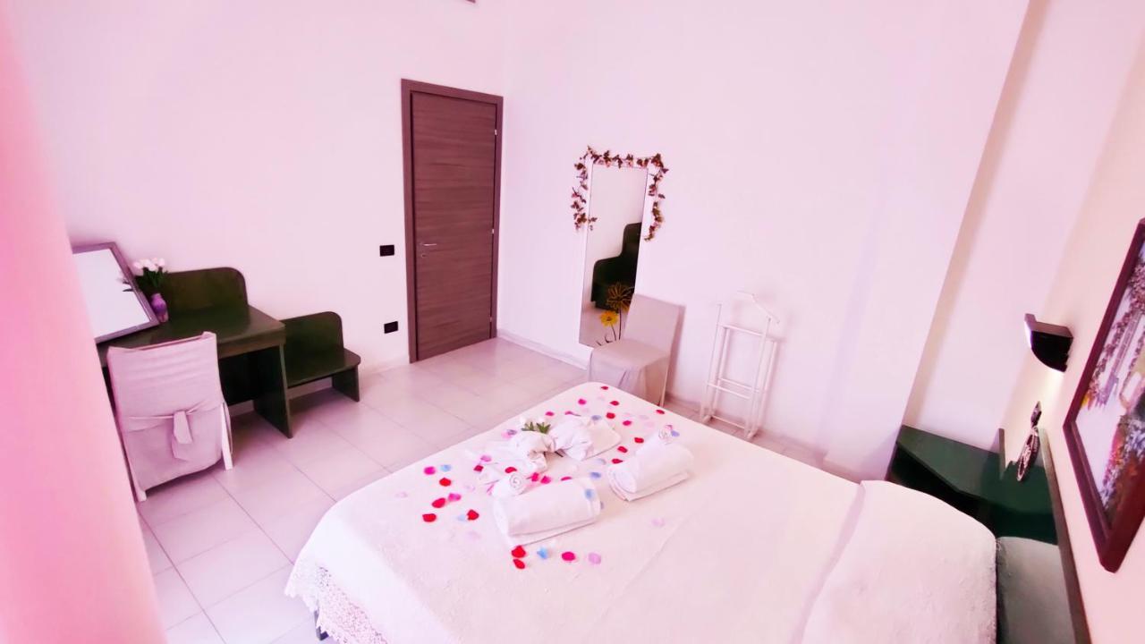 Hotel Mater Mediterranea Senorbi Exterior foto