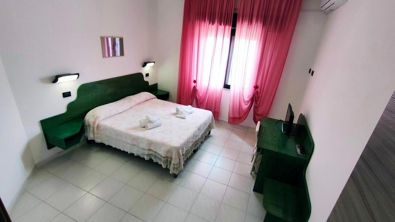 Hotel Mater Mediterranea Senorbi Exterior foto