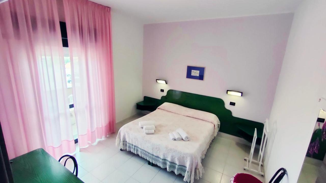 Hotel Mater Mediterranea Senorbi Exterior foto