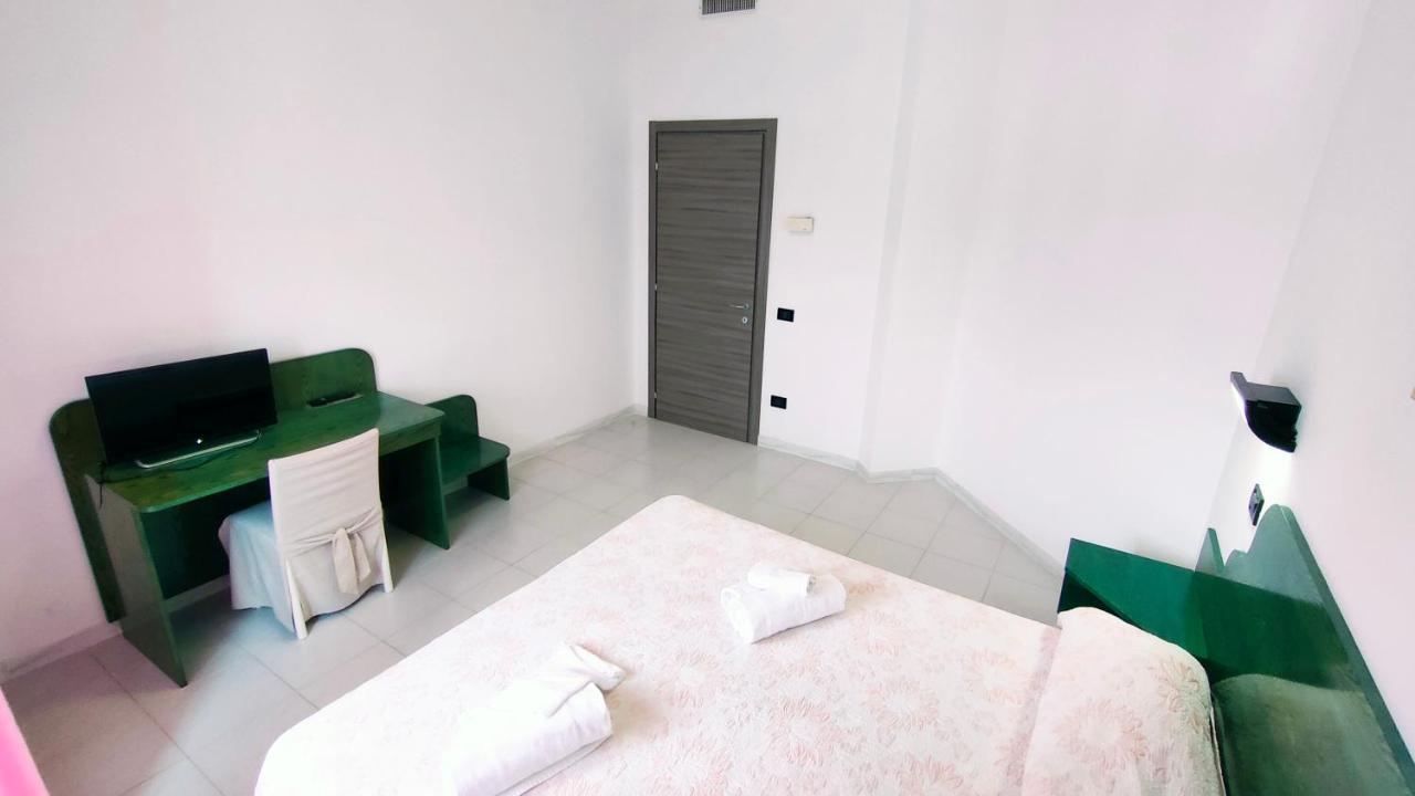 Hotel Mater Mediterranea Senorbi Exterior foto