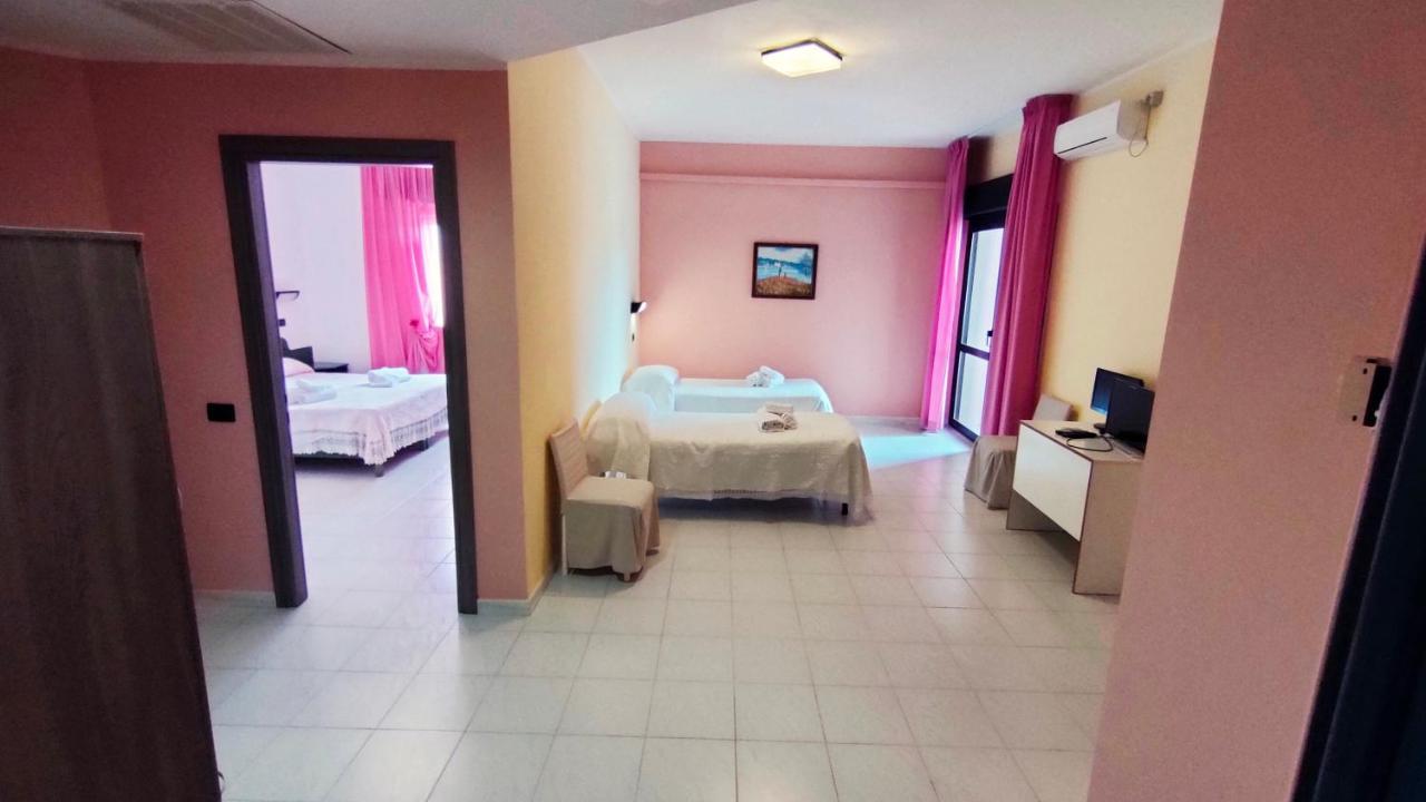 Hotel Mater Mediterranea Senorbi Exterior foto
